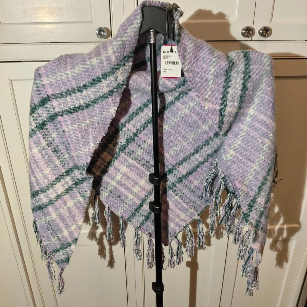 Vince Camuto Plaid Triangle Scarf Purple Green Tassel Fringe Wrap OS NWT